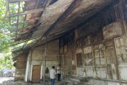 Kondisi bangunan cagar budaya di Indramayu tak terawat