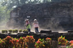 Perawatan Candi Tegowangi