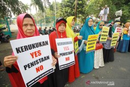 FUI minta  wanita pembawa anjing ke dalam masjid dijebloskan ke penjara