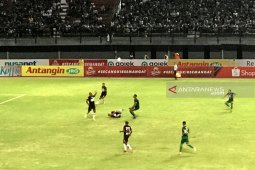 Gol tunggal Irfan Jaya menangkan Persebaya atas Persipura