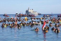 Jajaran Polres Madiun bangga dengan pemecahan rekor dunia selam