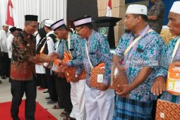 Bupati Nagan Raya minta calhaj doakan Indonesia aman dari  bencana