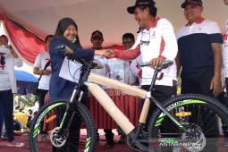 Seribuan warga Abdya jalan santai sambut HUT RI