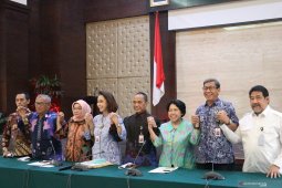 Pimpinan KPK sepantasnya ada unsur polisi dan jaksa