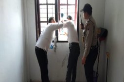 Kantor notaris Dewi Astuti dibobol maling