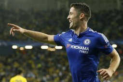 Gary Cahill gabung Palace