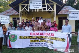 Camat Angkola Timur sosialisasi pelayanan administrasi "jemput bola" ke masyarakat