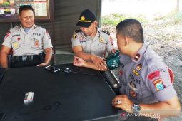 Satgas Banops Karhutla periksa kesehatan anggota dari personil Polda Kalsel