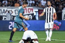 Ajax main imbang 2-2 di markas PAOK