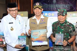 Peluncuran buku kebencanaan di Aceh