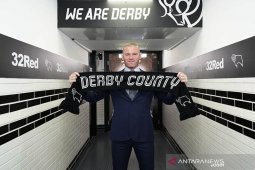 Rooney bakal jalani debut sebagai  pemain bersama Derby