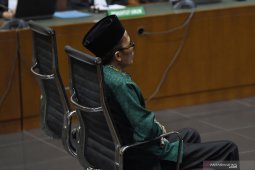 Hakim perintahkan KPK harus kembalikan uang disita di ruang kerja Lukman Hakim