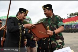 Panglima TNI dapat gelar Pangeran Wira Ambara dari Kesultanan Kutai