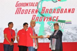 Gorontalo modernisasi jaringan ke fiber optik pertama di Indonesia timur