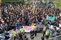 Bobotoh protes hasil negatif Persib
