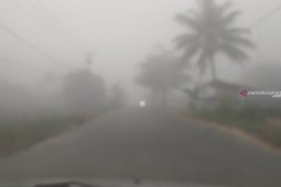 Kabut asap pekat, Pemkot Pontianak berencana mundurkan waktu masuk sekolah