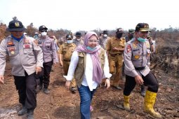 Bupati Masnah berikan spirit tim Satgas Kahutla di Kumpeh