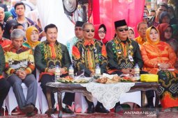Bupati Batola hadiri HUT  ke-69 Kalsel