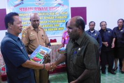 Ketua DPRD Biak: Sembilan maklumat MRP untuk melindungi hak  OAP