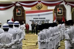 76 anggota Paskibraka Jatim dikukuhkan Gubernur