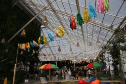 "Poppins Bazaar" promosikan brand lokal lewat bazar tematik di Bandung