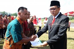 PTPN IV beri penghargaan untuk 3.648 karyawan di HUT RI