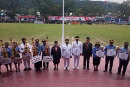 Hut Proklamasi, Gubernur Dominggus sampaikan sejumlah pesan pembangunan