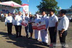 BUMN berikan bantuan pendidikan bagi siswa SMA