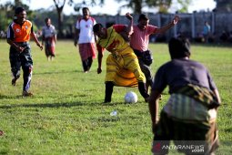 Sepak bola karung HUT Kemerdekaan