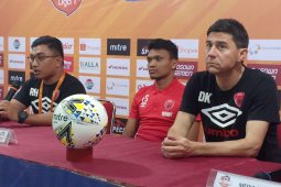 Persib Bandung kalah dari tuan rumah PSM Makassar