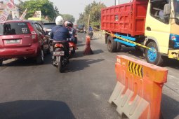 Dishub Sidoarjo "contraflow" lalu lintas Jalan Raya Candi