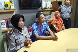 Polda Jabar beri penghargaan untuk pelajar bantu selamatkan polisi terbakar Cianjur