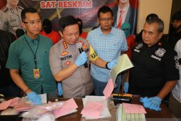 Polisi gulung komplotan pemalsu meterai beromset ratusan juta