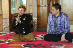 Ki Manteb Soedarsono, dalang ternama meninggal dunia