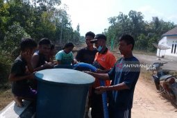 Warga Mesuji   Lampung mulai krisis air bersih