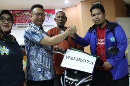Edi Rusdi Kamtono berharap Kalbar cetak grand master internasional