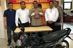 Jambret emak-emak, dua pria ini nyaris tewas diamuk massa