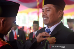 Mantan Wabup Roni Imran resmi anggota DPRD Gorut