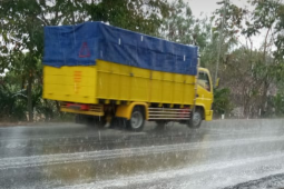 Wilayah Jambi diguyur hujan lebat