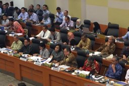 DPR-Pemerintah gelar rapat kerja bahas RUU APBN 2020