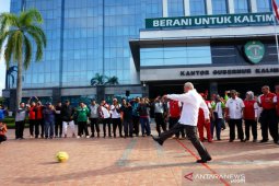 Gubernur Isran Buka Lomba HUT Kemerdekaan RI