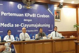 BI Cirebon tertibkan 53 "money changer" tanpa izin
