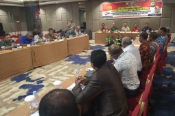 Kapolres Manokwari gelar silaturrahim antar suku