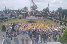 Tenaga medis di Labuhanbatu unjukrasa menuntut kejelasan status