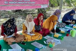 Kaum perempuan dan disabilitas di Aceh Barat bedah dana  desa