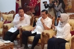Kunjungi Kediri, Luhut minta masyarakat tidak terprovokasi hambat pembangunan bandara