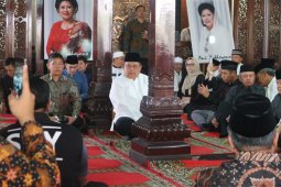 SBY jelaskan alasan memakamkan ibunda di TPU Tanah Kusir