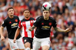 Pemain Manchester United Lindelof tangkap jambret di  Swedia