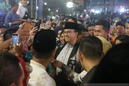 Warga hadang Anies usai Jakarta Muharram Festival