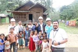PLN UP3 Padangsidimpuan survei lisdes di Dolok Sordang